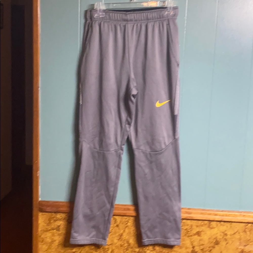 EUC Nike sweats